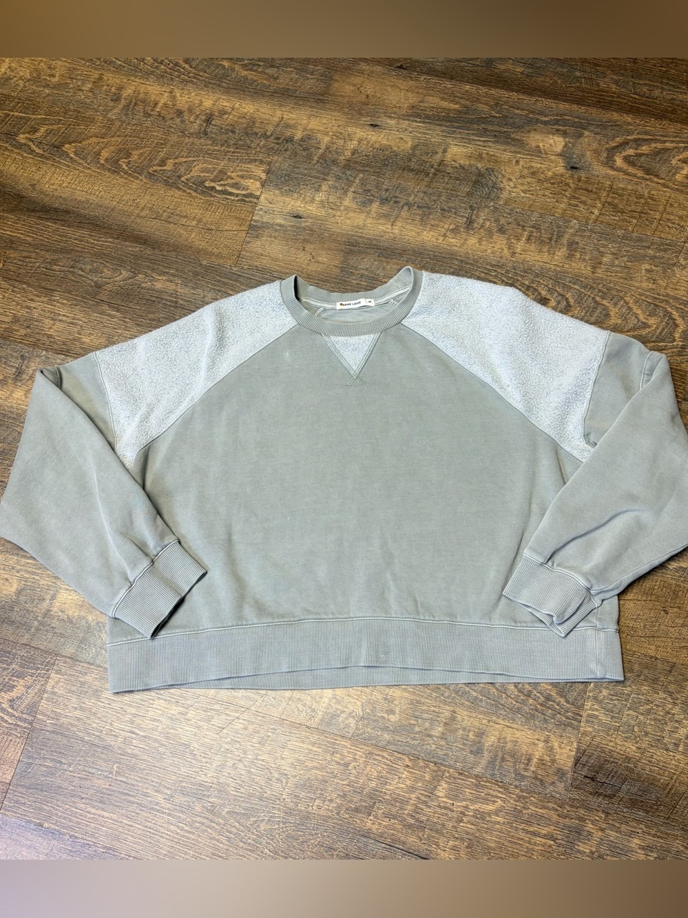 Marine Layer Cloud 9 Cropped Pullover Sweatshirt Women's Medium Shadow Green - Picture 2 of 11